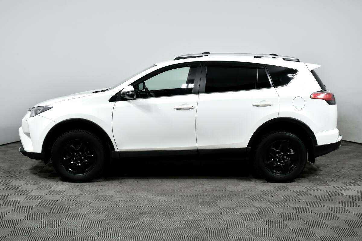 Toyota RAV4 2018 года с пробегом. Фото: #7