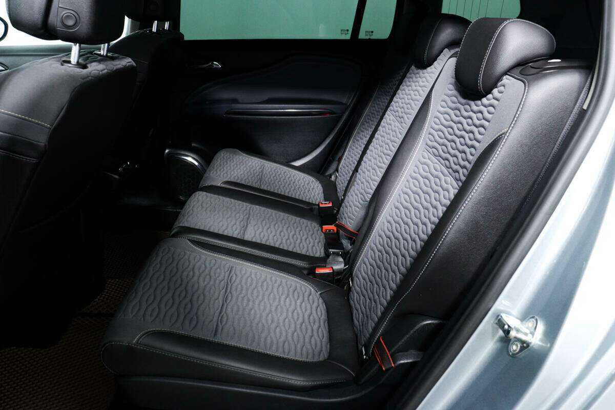 Б/У Опель Зафира 2012 года. Фото: #11