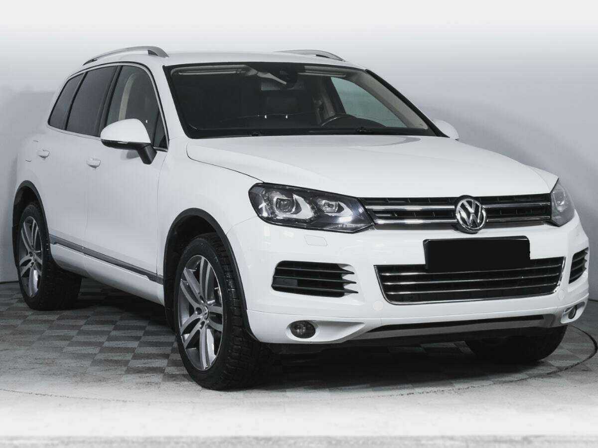 Volkswagen Touareg 2014 года с пробегом. Фото: #2