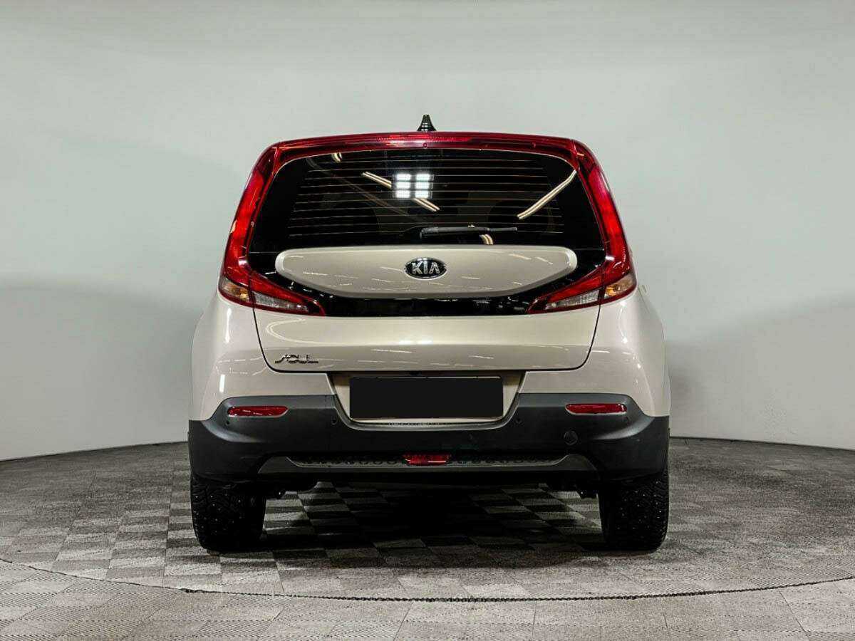 Б/У Киа Соул 2020 года. Фото: #4