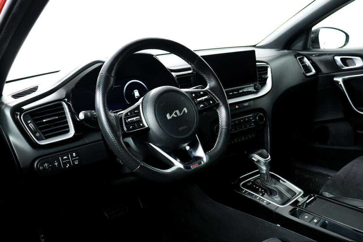 Б/У Киа Сид 2021 года. Фото: #11