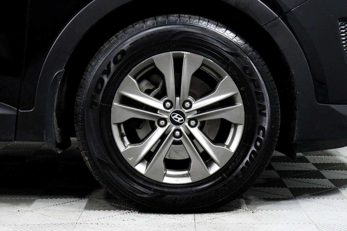 Б/У Хендай Санта Фе 2013 года. Фото: #13