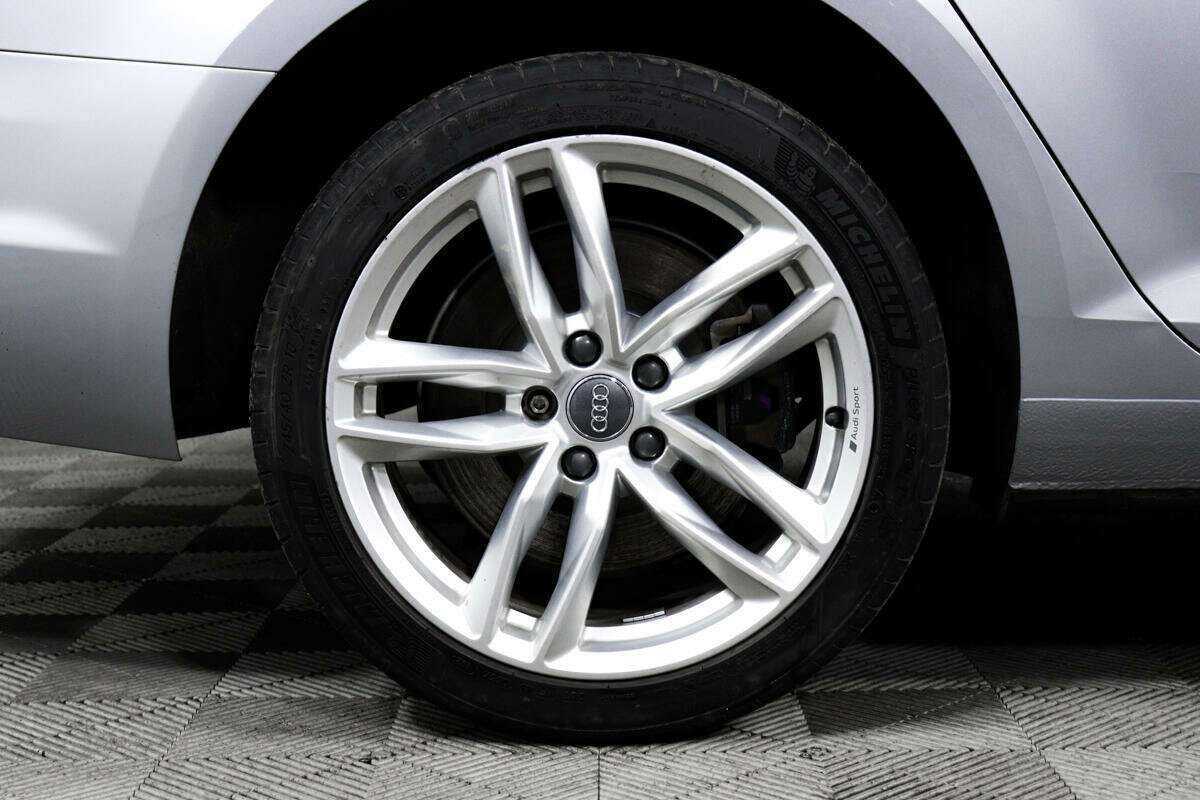 Audi A4 2016 года с пробегом. Фото: #12