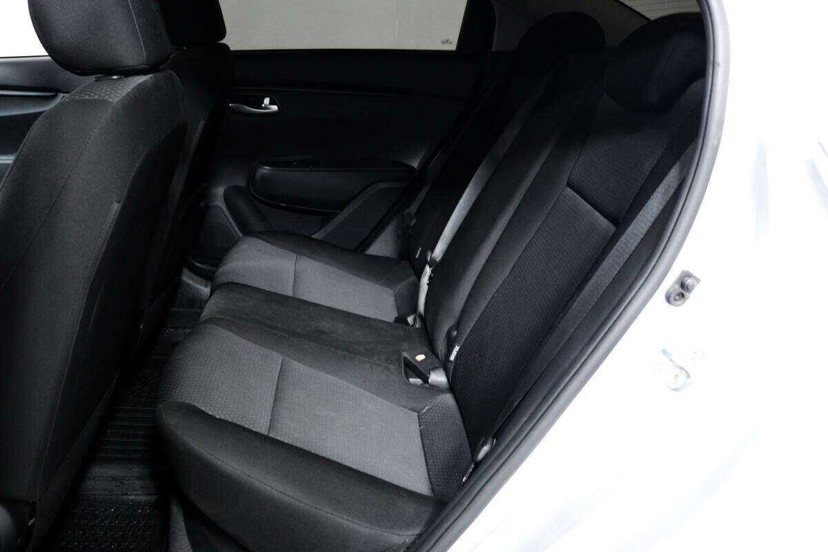 Б/У Киа Рио 2020 года. Фото: #10