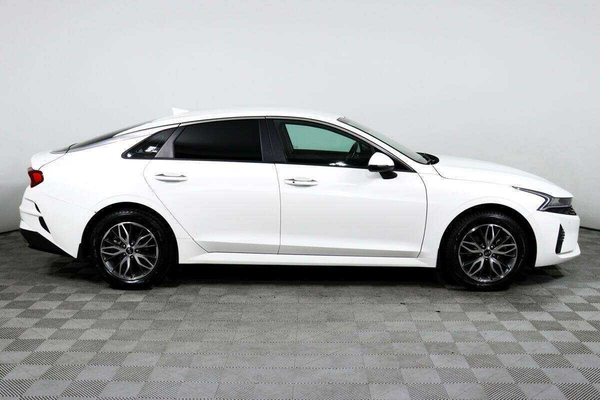 Б/У Киа К5 2021 года. Фото: #3