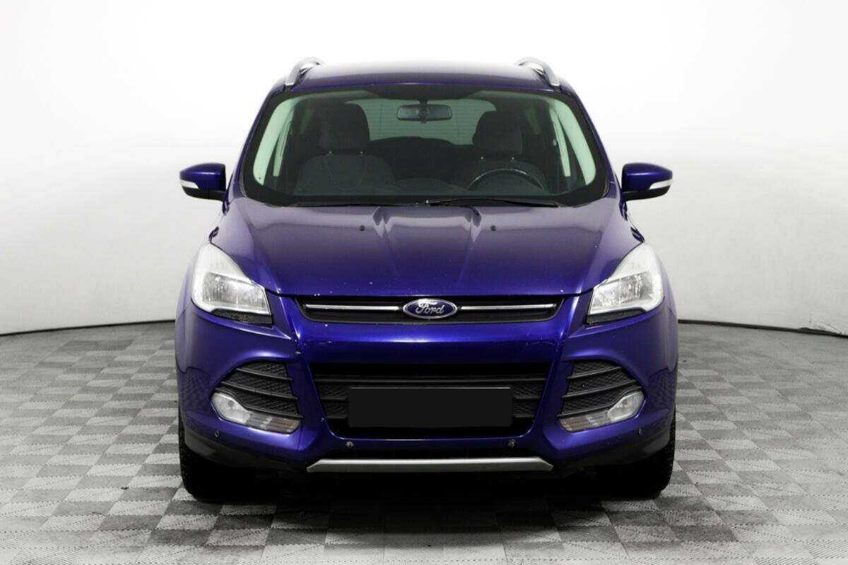 Б/У Форд Куга 2015 года. Фото: #1