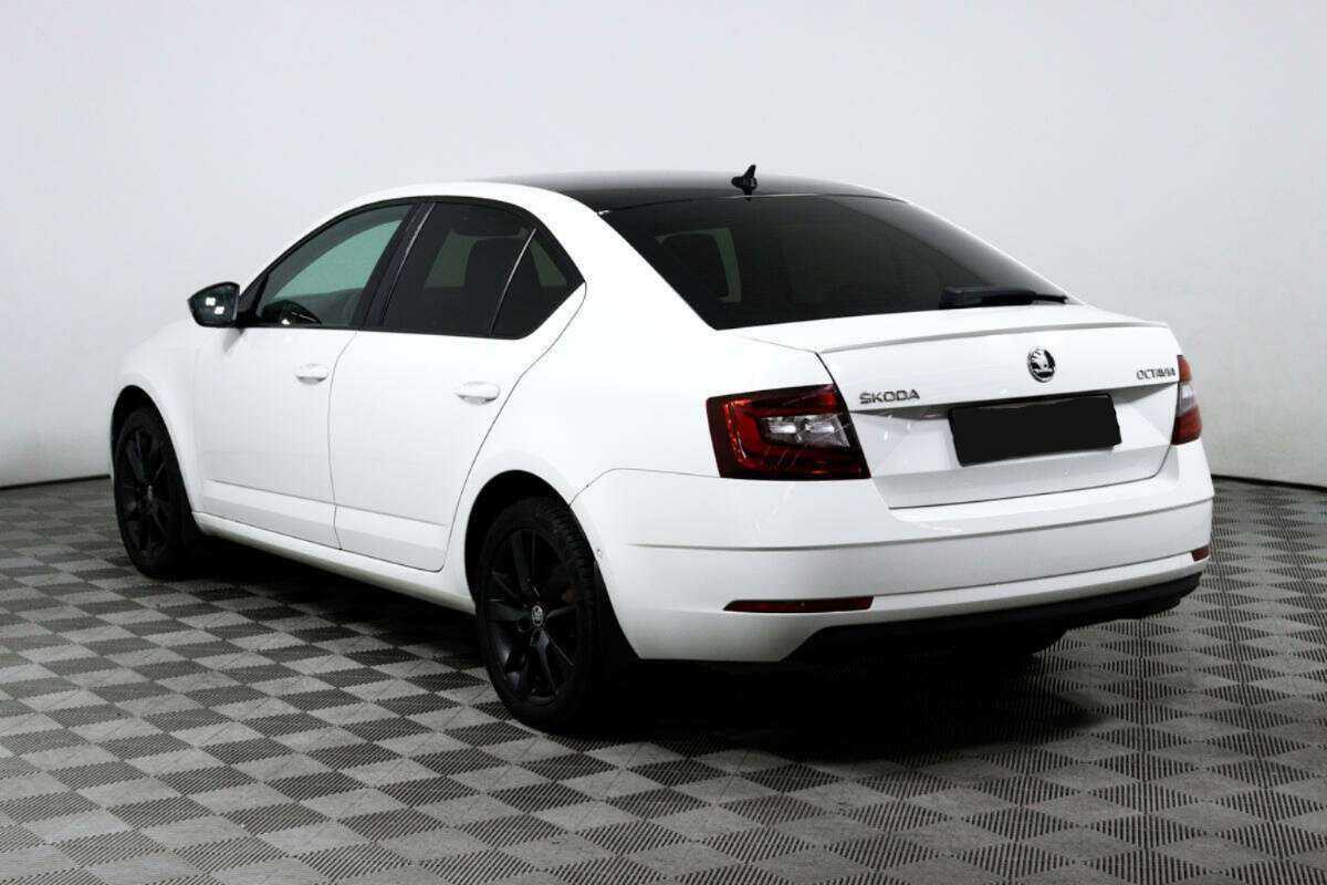 Б/У Шкода Октавия 2017 года. Фото: #6