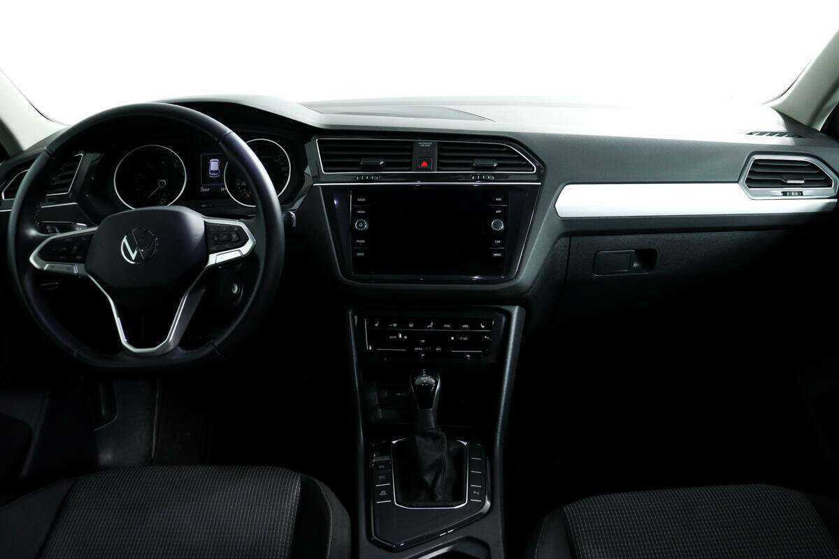 Volkswagen Tiguan 2021 года с пробегом. Фото: #10
