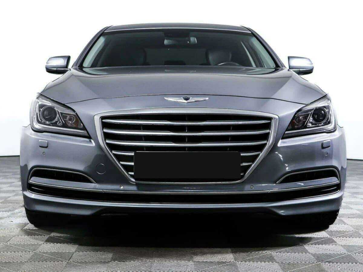 Hyundai Genesis 2014 года с пробегом. Фото: #1