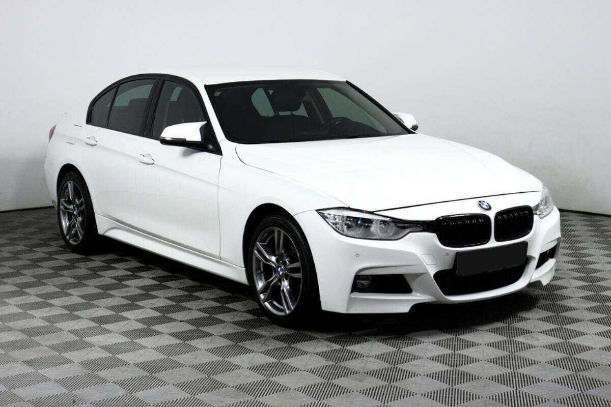 BMW 3 серии 2016 года с пробегом. Фото: #2