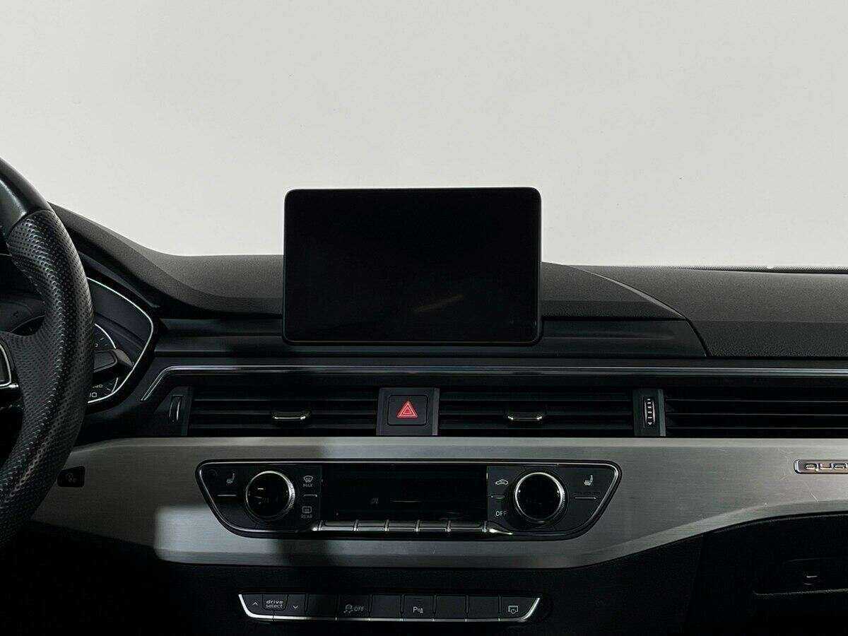 Audi A4 2017 года с пробегом. Фото: #11