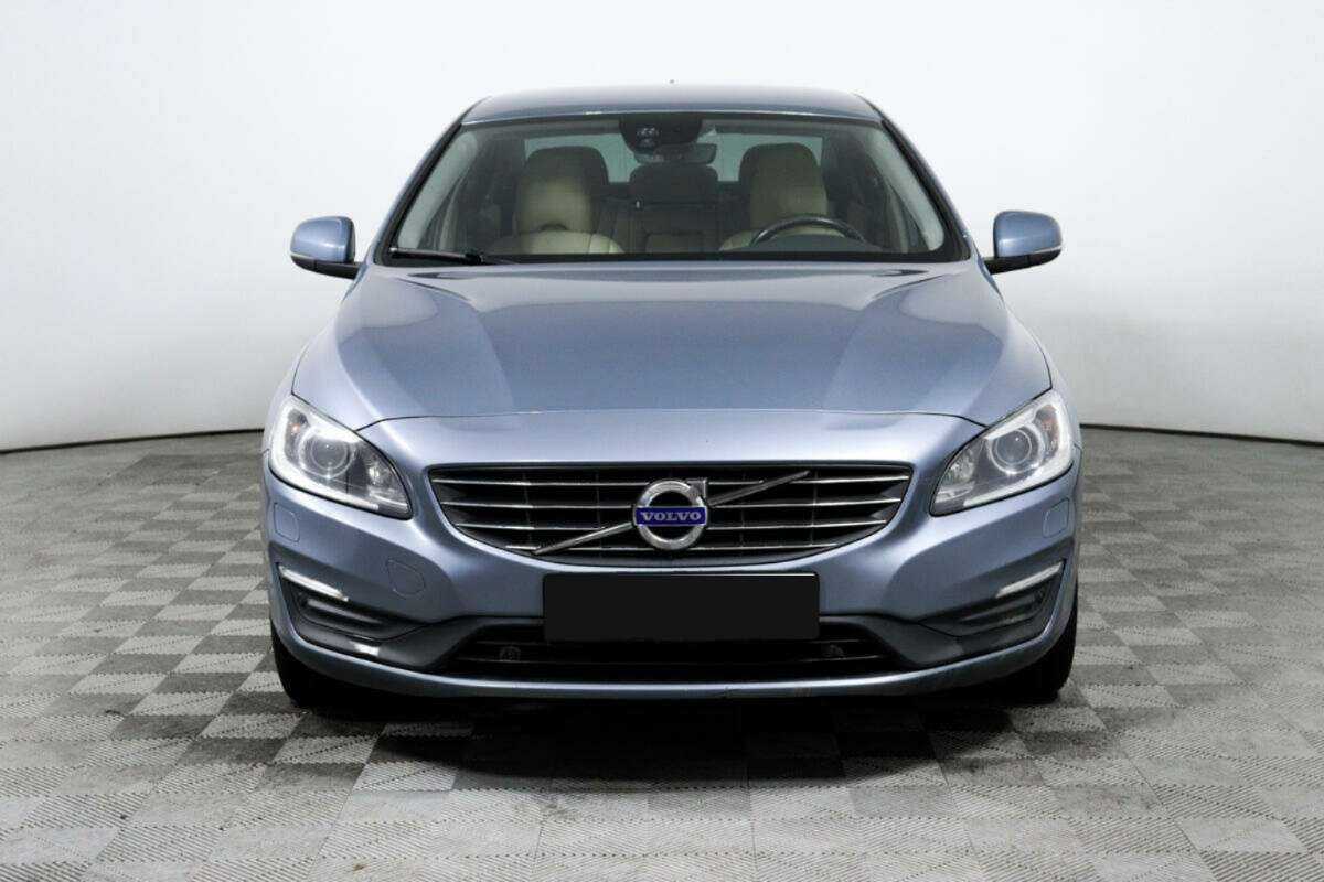 Volvo S60 2017 года с пробегом. Фото: #1