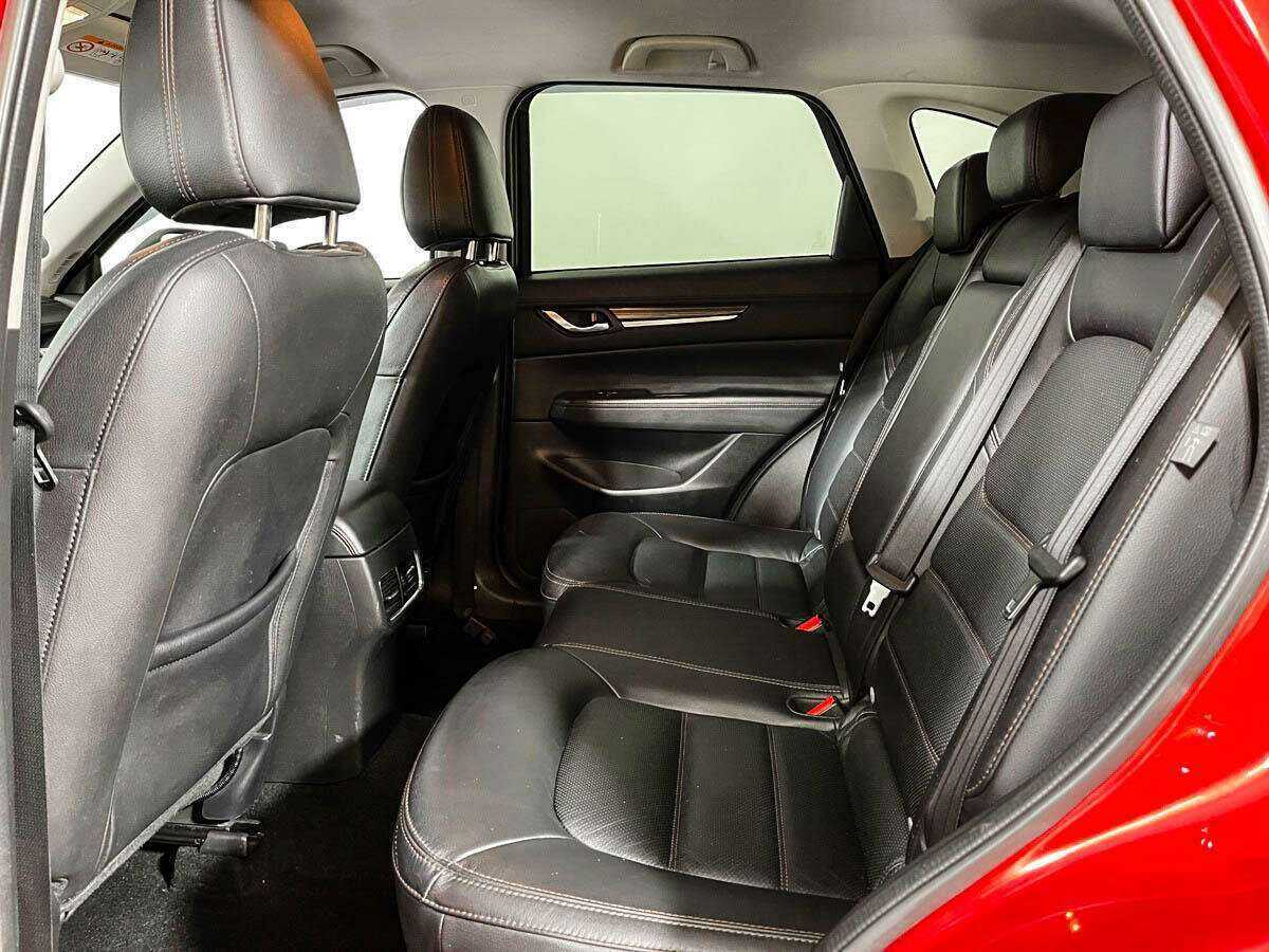 Б/У Мазда Ц-Икс-5 2018 года. Фото: #9