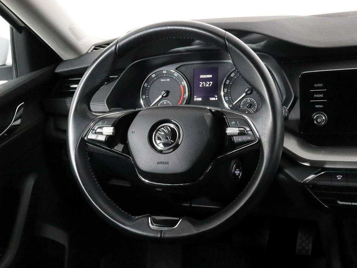 Б/У Шкода Октавия 2021 года. Фото: #10