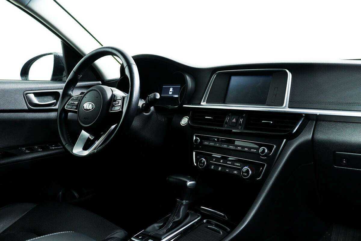 Б/У Киа Оптима 2019 года. Фото: #8