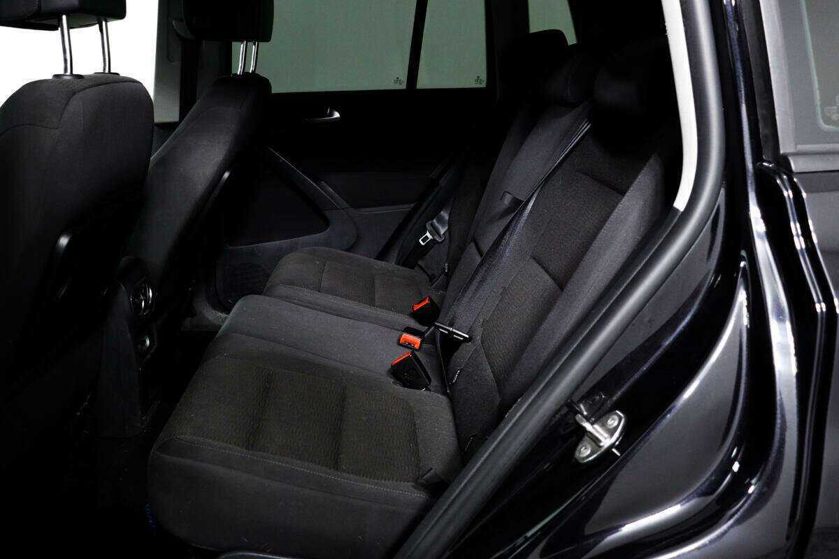 Б/У Фольксваген Тигуан 2013 года. Фото: #11