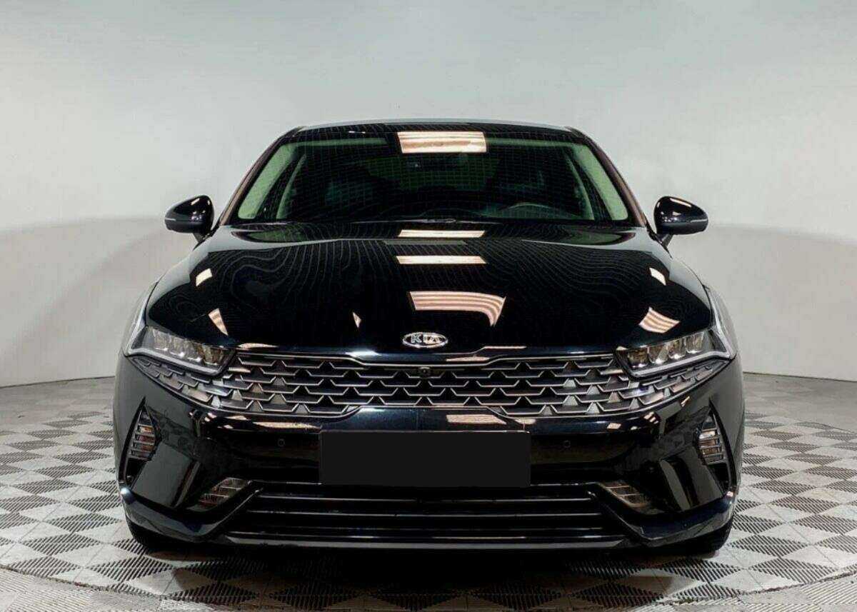 Б/У Киа К5 2021 года. Фото: #1