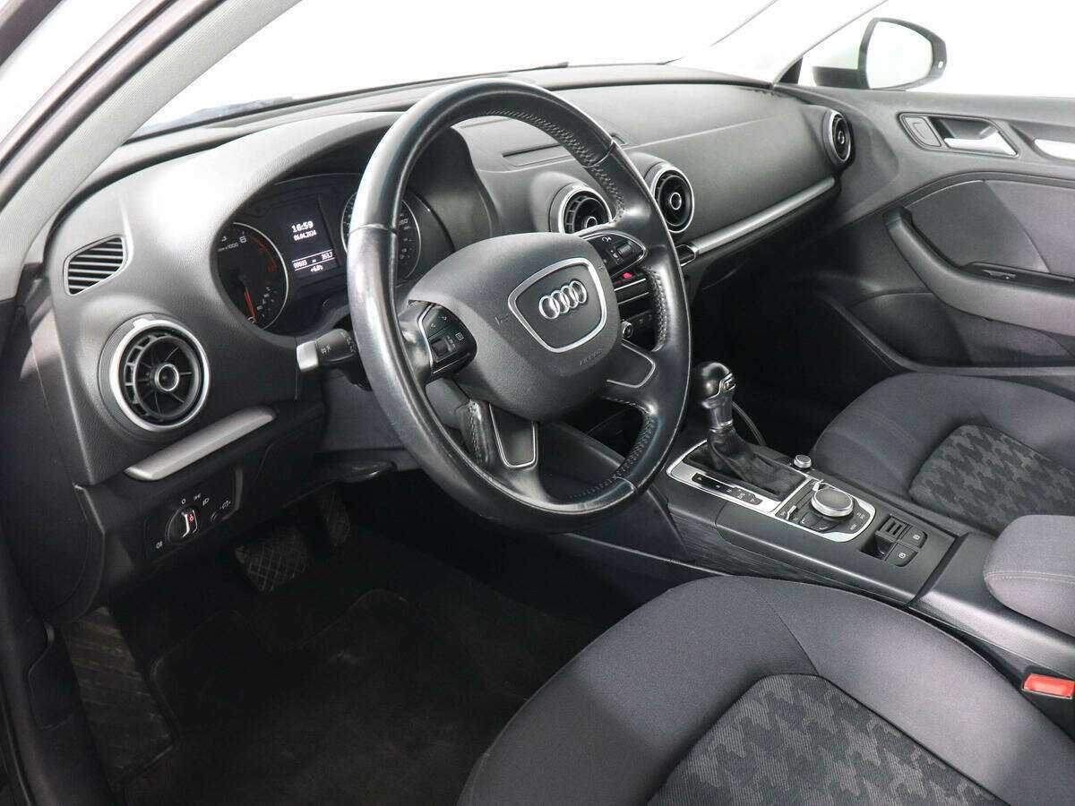 Audi A3 2015 года с пробегом. Фото: #8