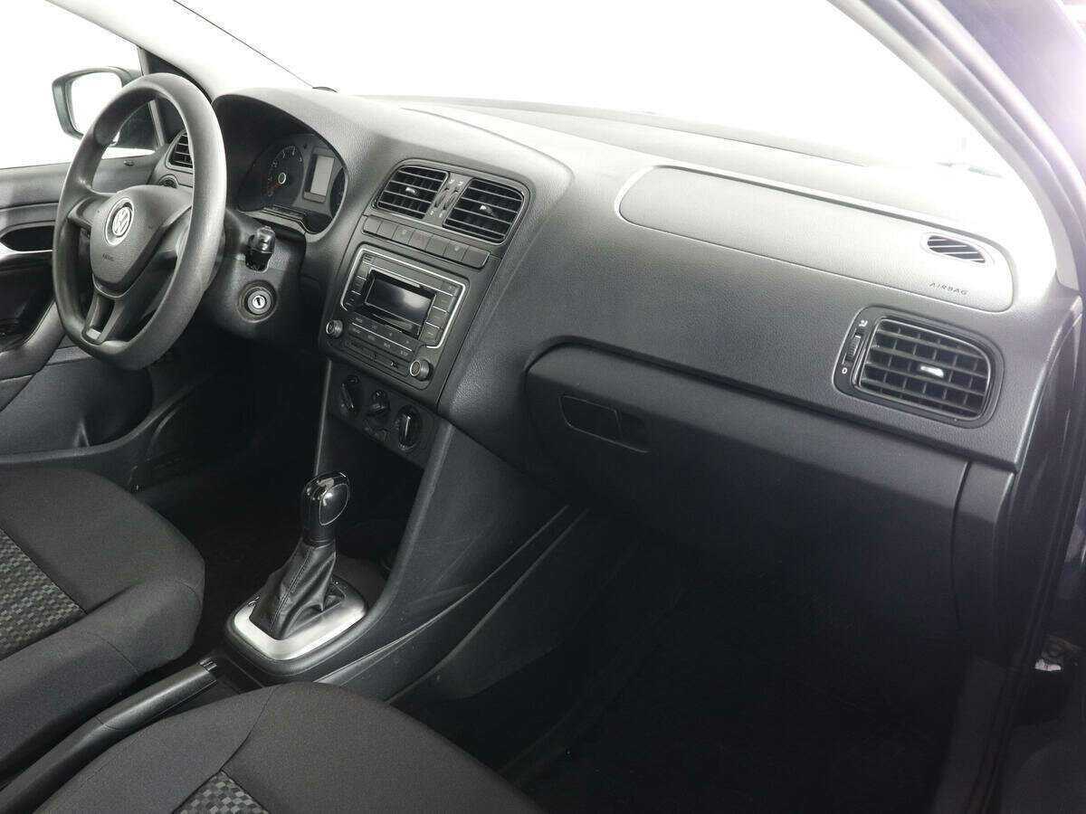 Volkswagen Polo 2017 года с пробегом. Фото: #9