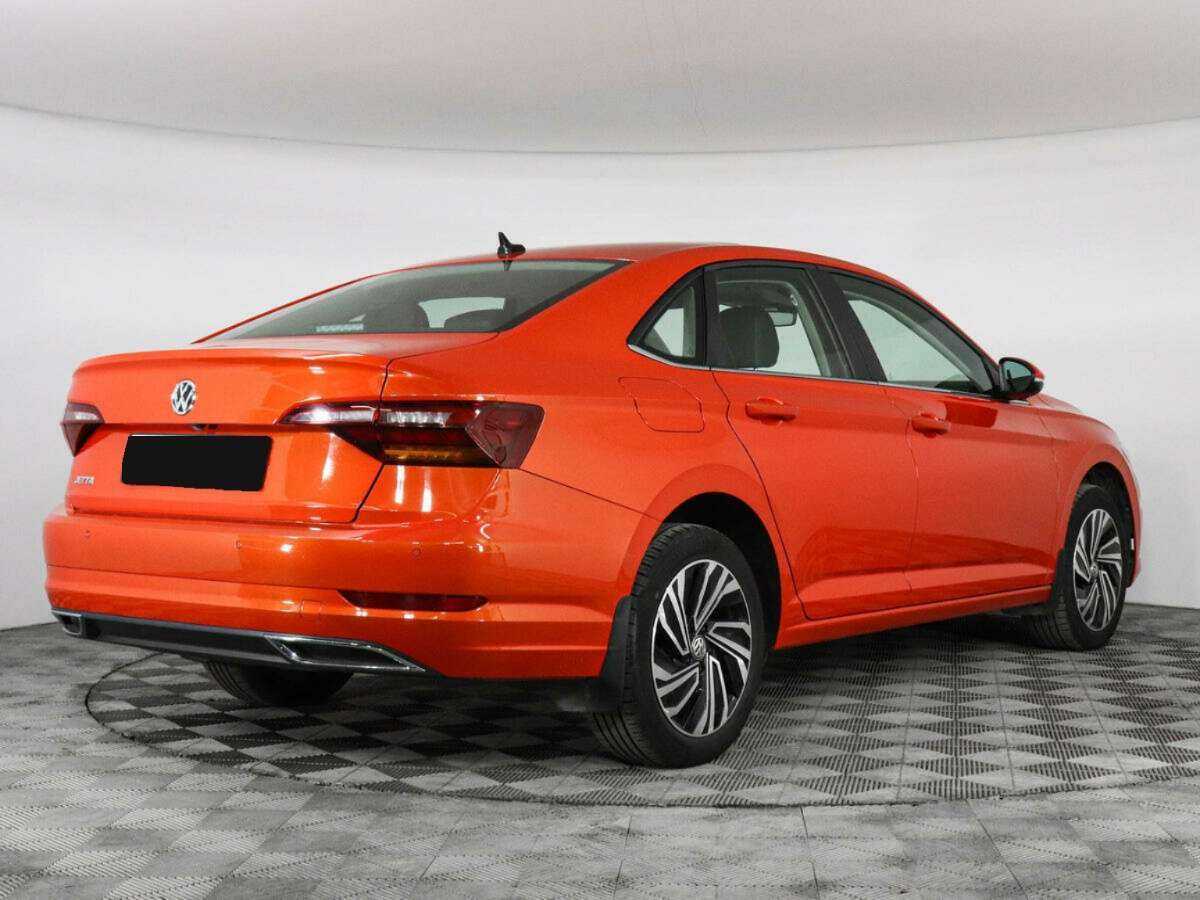 Volkswagen Jetta 2019 года с пробегом. Фото: #4