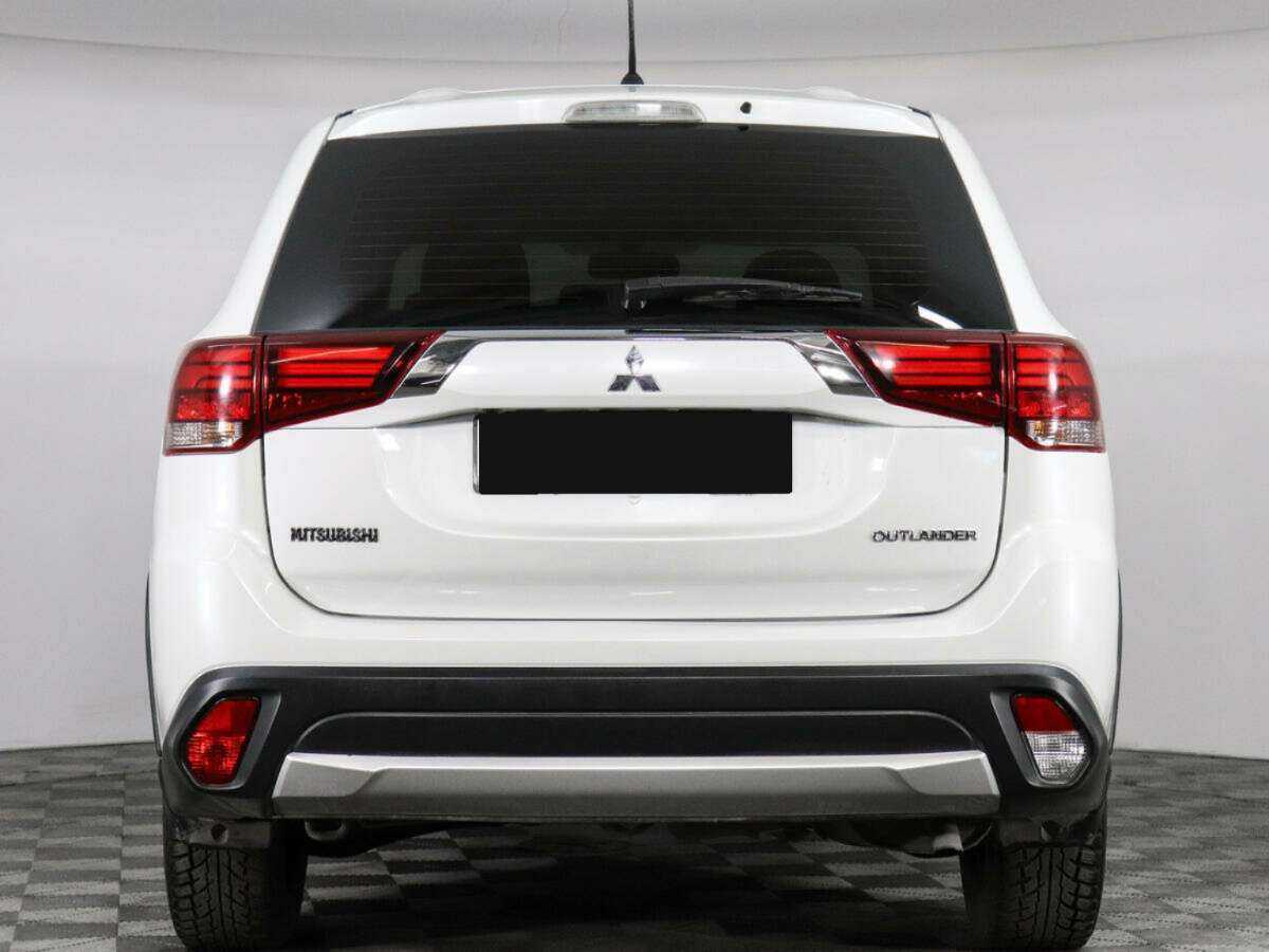 Mitsubishi Outlander 2015 года с пробегом. Фото: #5