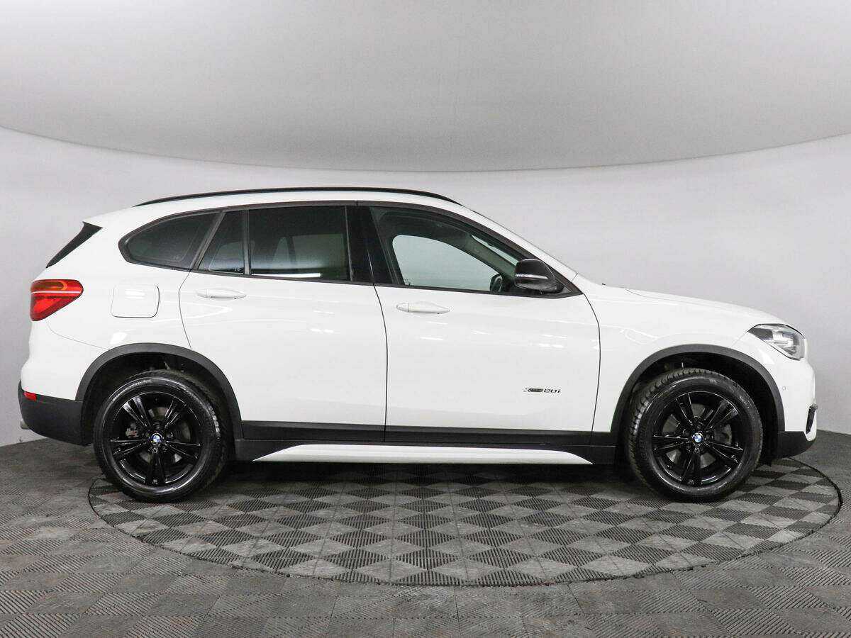 BMW X1 2017 года с пробегом. Фото: #5