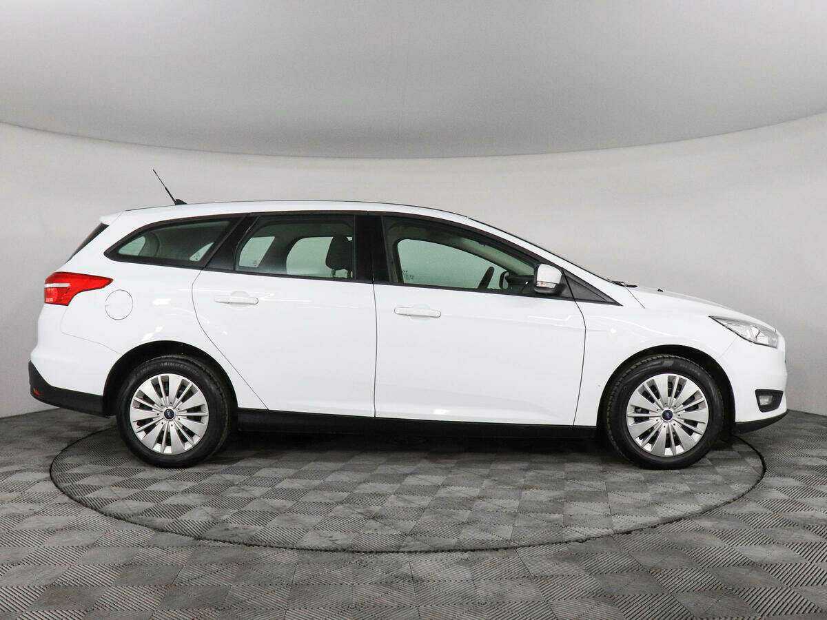 Ford Focus 2018 года с пробегом. Фото: #3