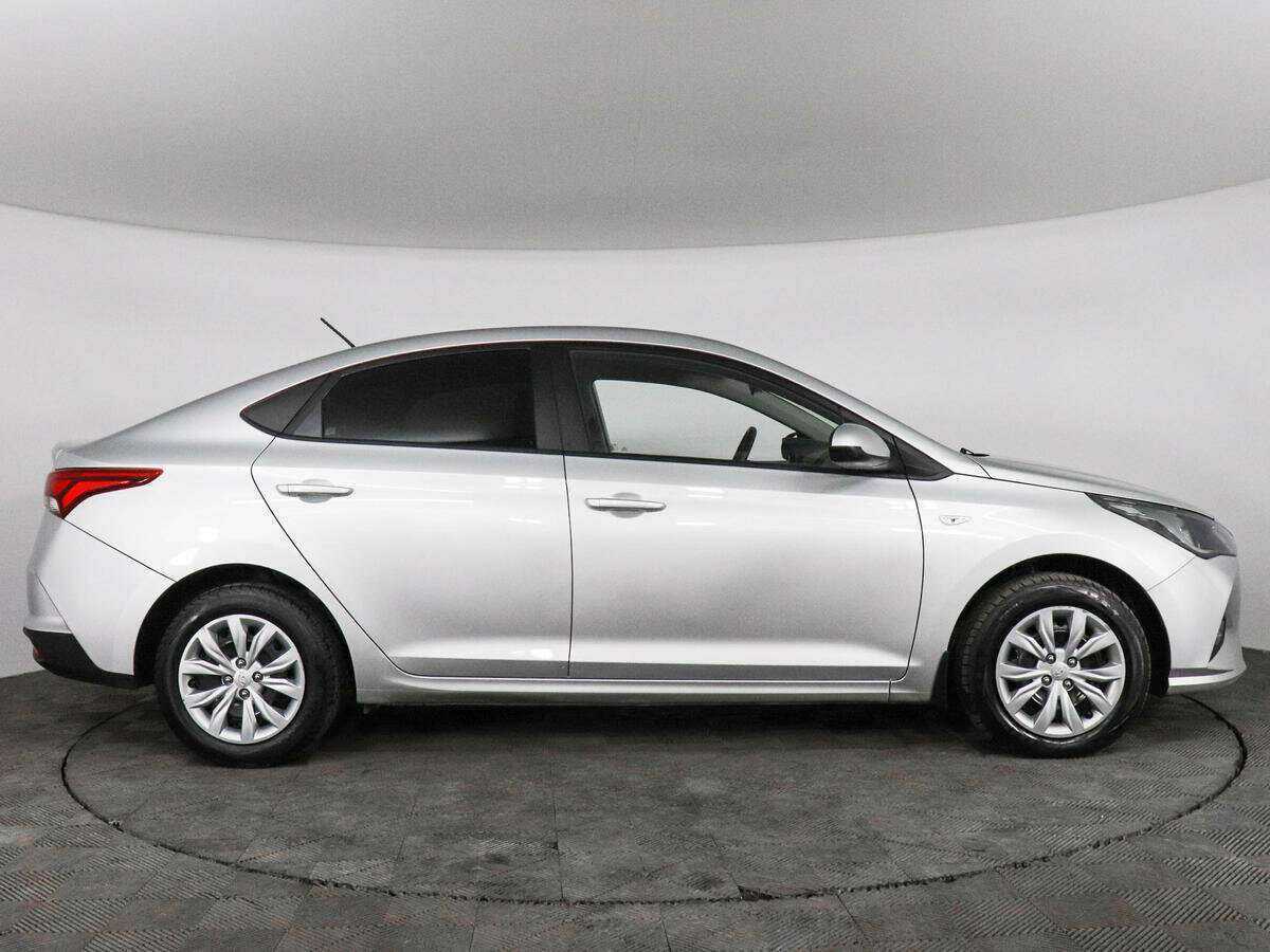 Hyundai Solaris 2021 года с пробегом. Фото: #3