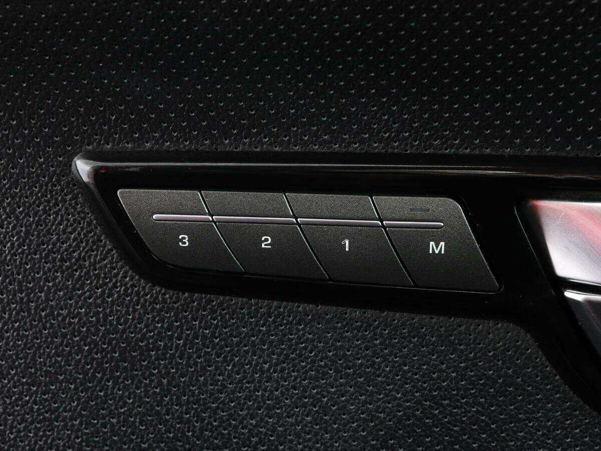 Land Rover Range Rover Evoque 2012 года с пробегом. Фото: #9