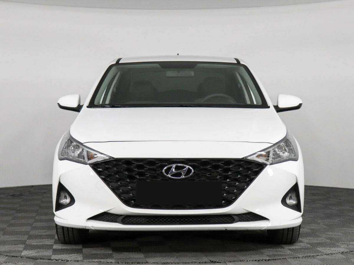 Hyundai Solaris 2022 года с пробегом. Фото: #1