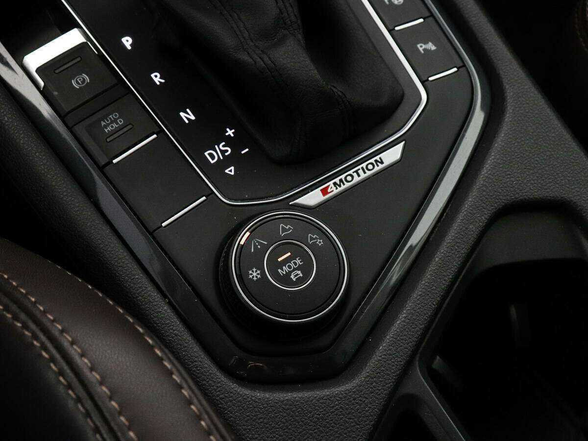 Volkswagen Tiguan 2018 года с пробегом. Фото: #13