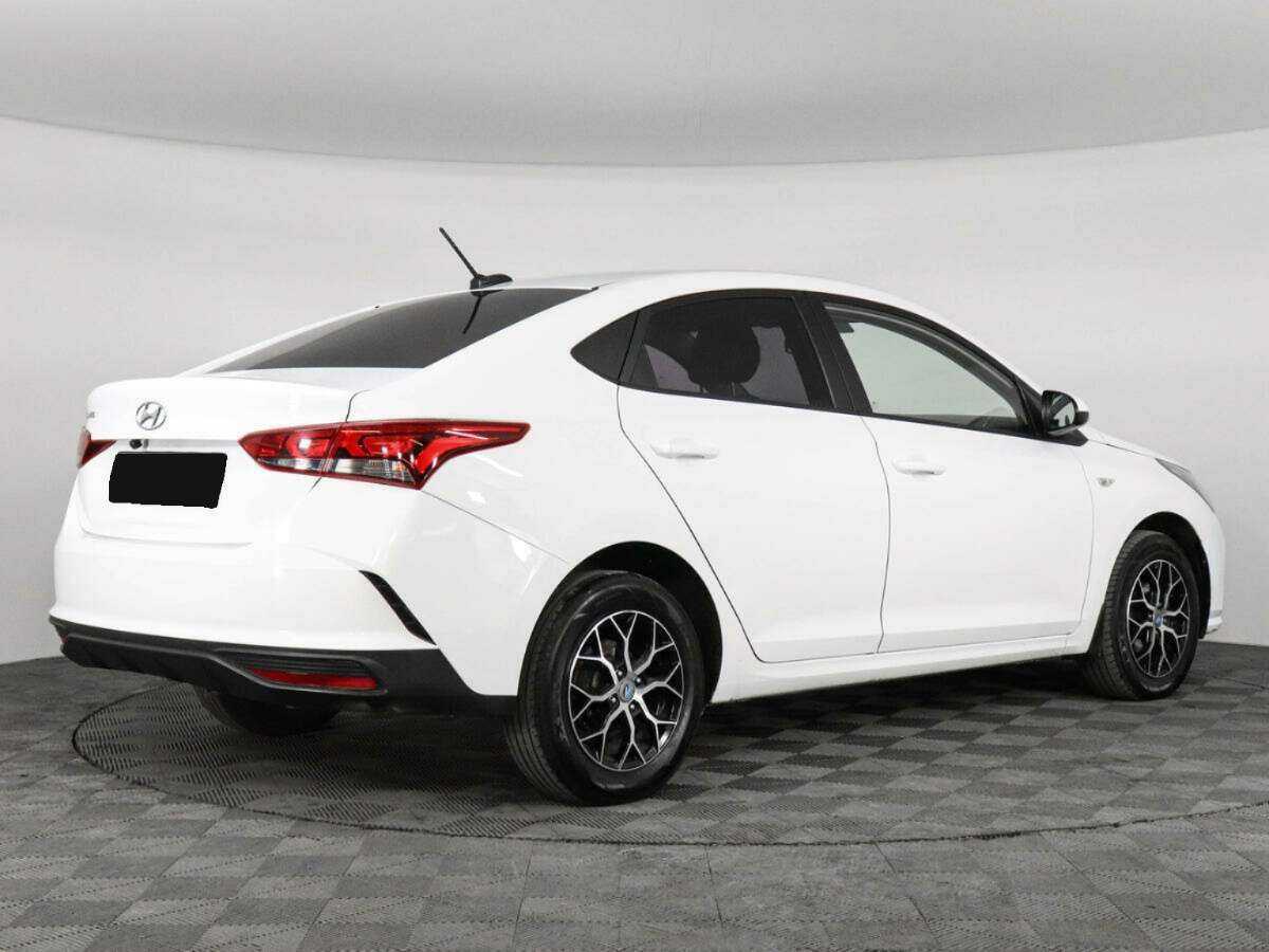 Hyundai Solaris 2022 года с пробегом. Фото: #4