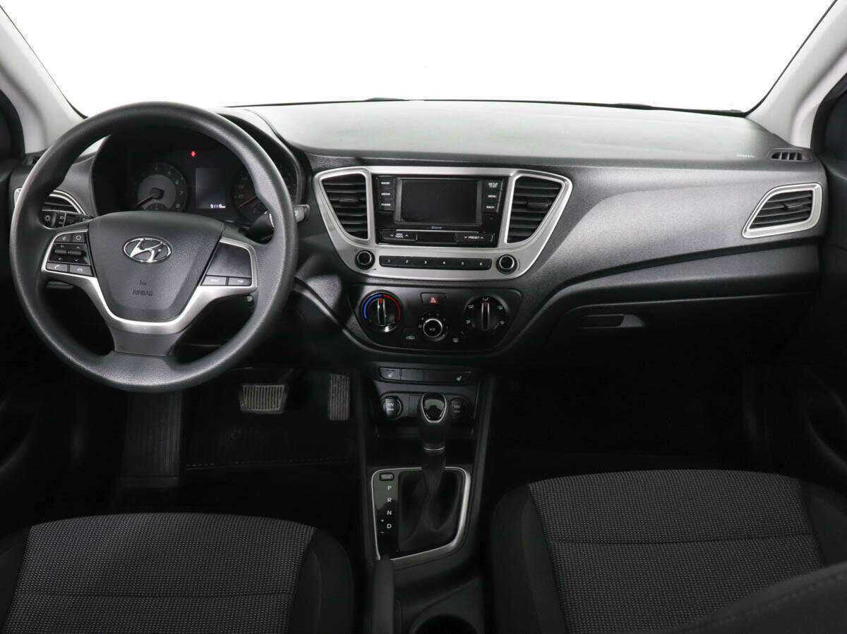Hyundai Solaris 2021 года с пробегом. Фото: #9
