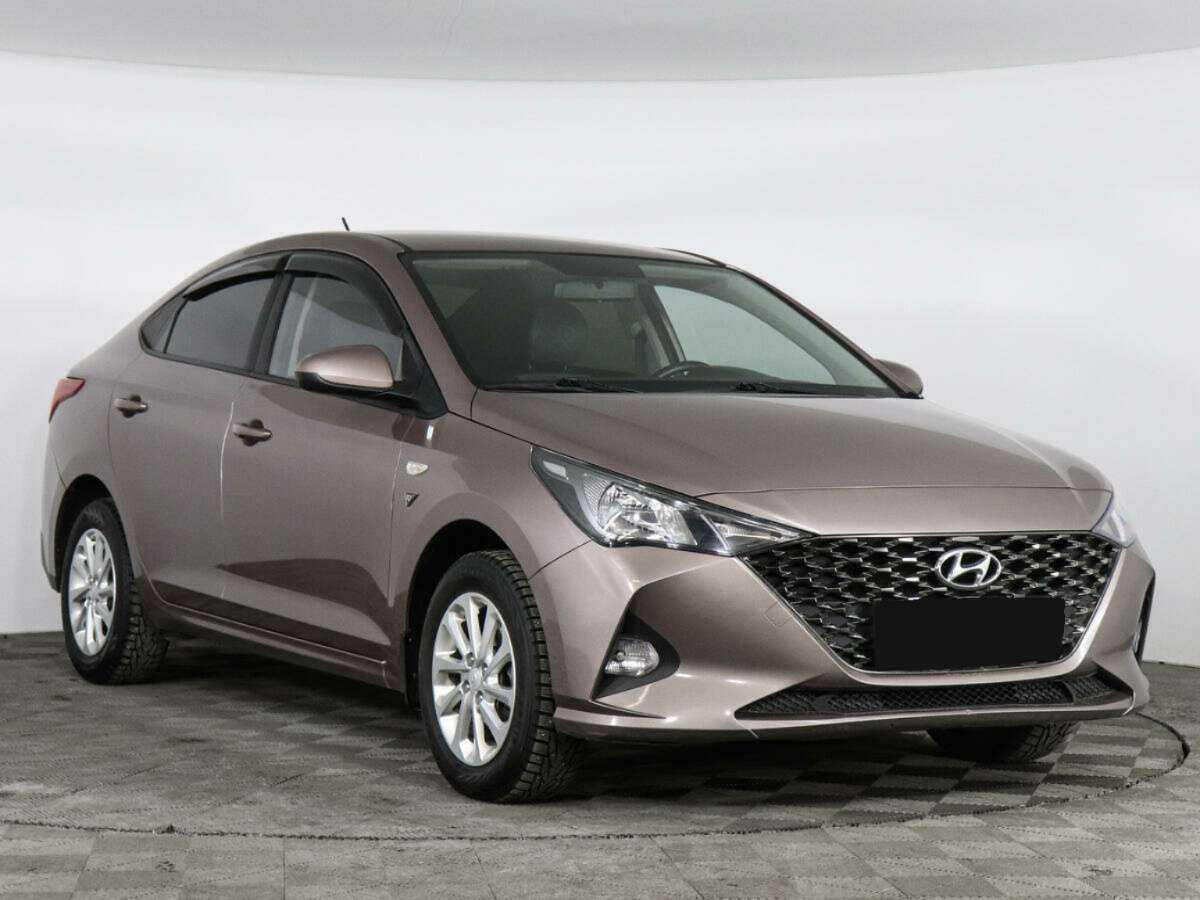 Hyundai Solaris 2021 года с пробегом. Фото: #2