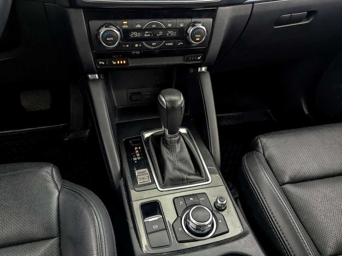 Б/У Мазда Ц-Икс-5 2016 года. Фото: #18