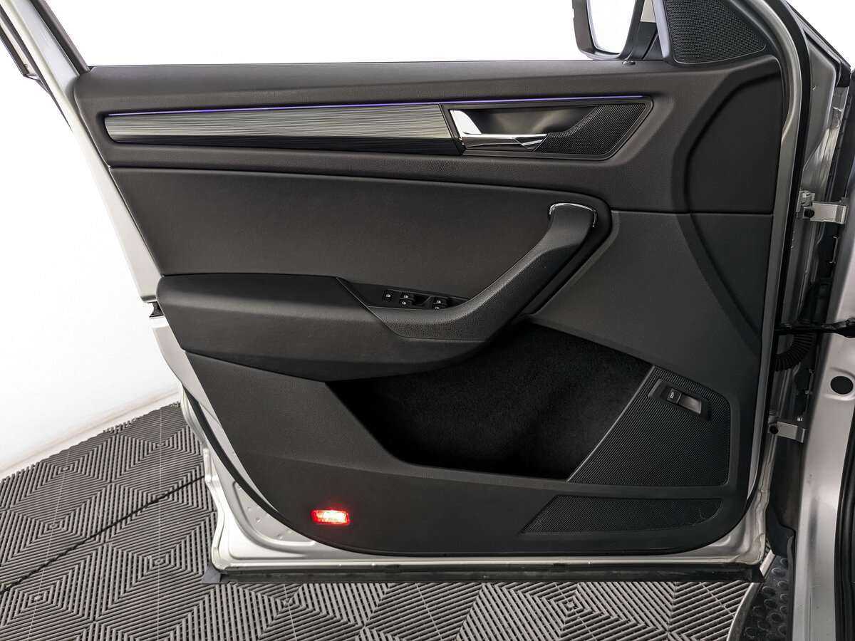 Skoda Kodiaq 2018 года с пробегом. Фото: #13