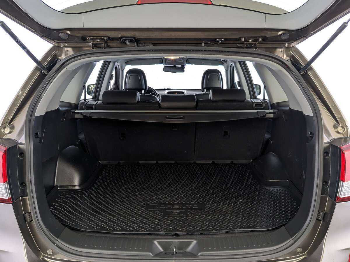 Б/У Киа Соренто 2017 года. Фото: #9