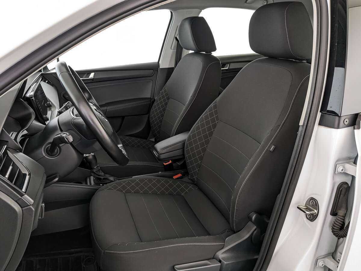 Б/У Шкода Рапид 2020 года. Фото: #17