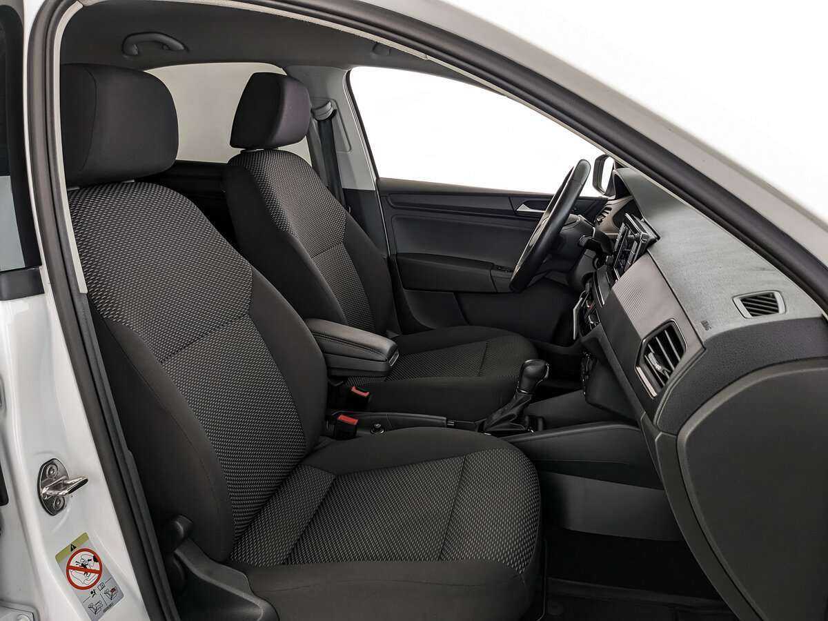 Б/У Фольксваген Поло 2021 года. Фото: #16