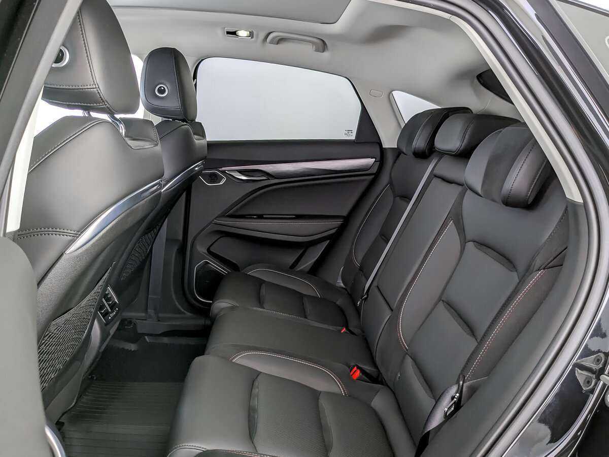 Geely Tugella 2021 года с пробегом. Фото: #9