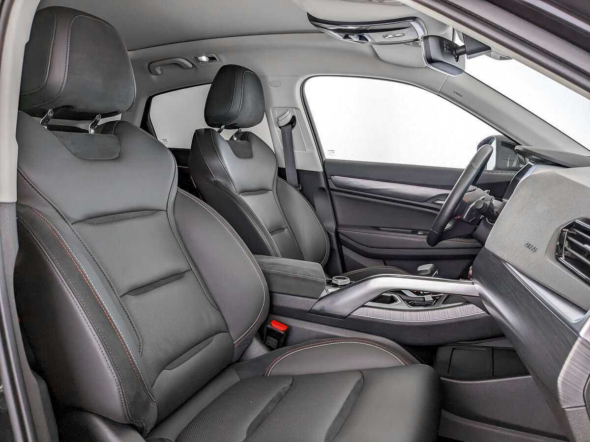 Geely Tugella 2021 года с пробегом. Фото: #20