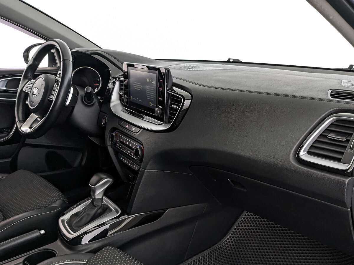 Б/У Киа Сид 2021 года. Фото: #8