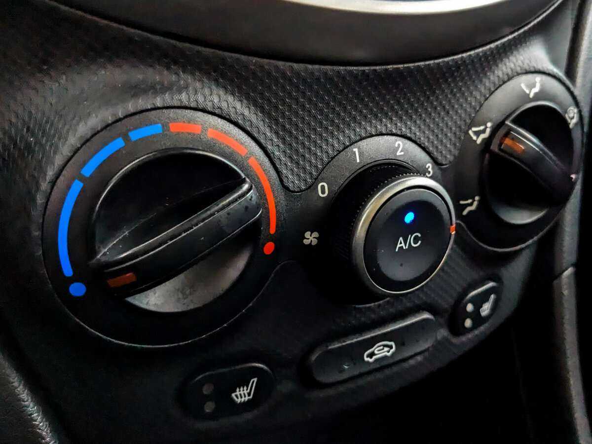 Б/У Хендай Солярис 2014 года. Фото: #20