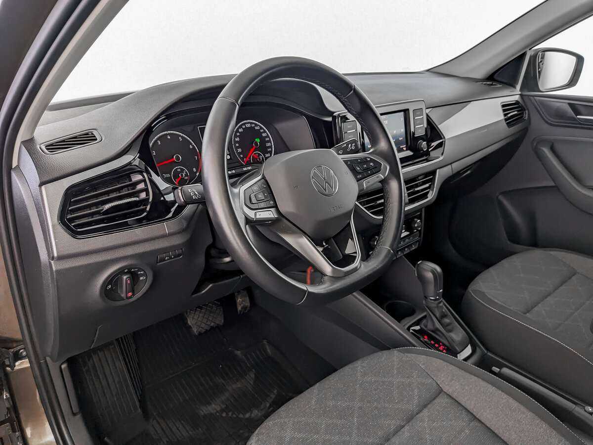 Б/У Фольксваген Поло 2021 года. Фото: #13