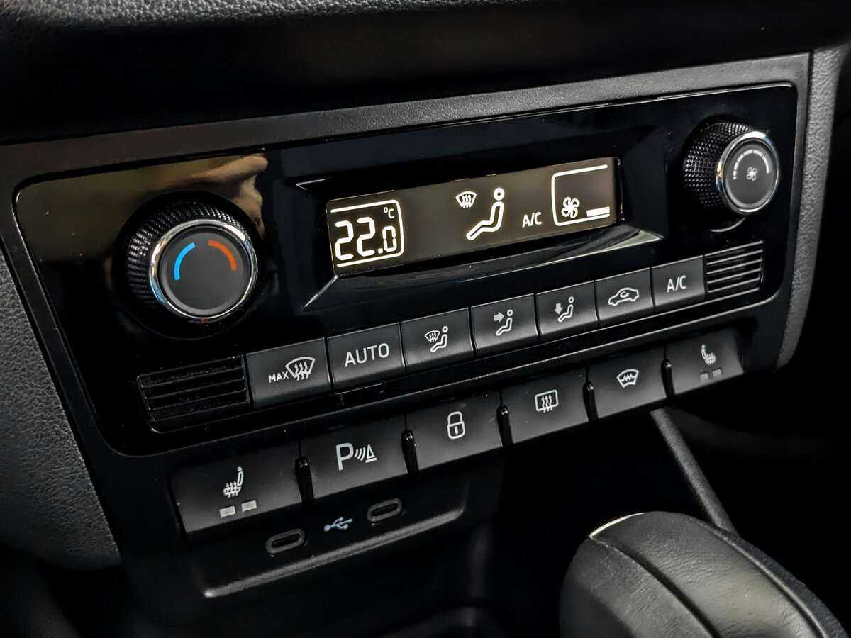 Б/У Фольксваген Поло 2021 года. Фото: #20