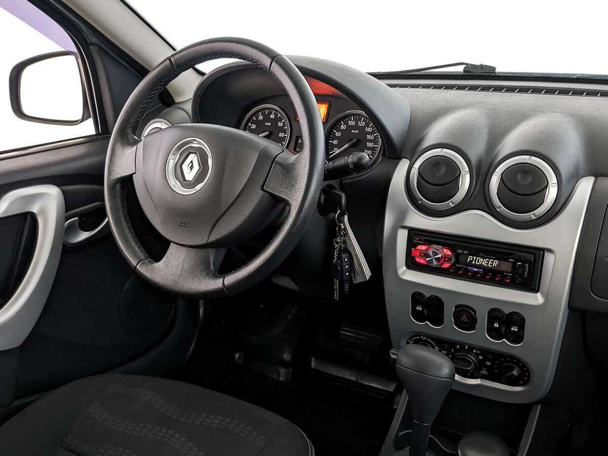 Б/У Рено Сандеро 2013 года. Фото: #15