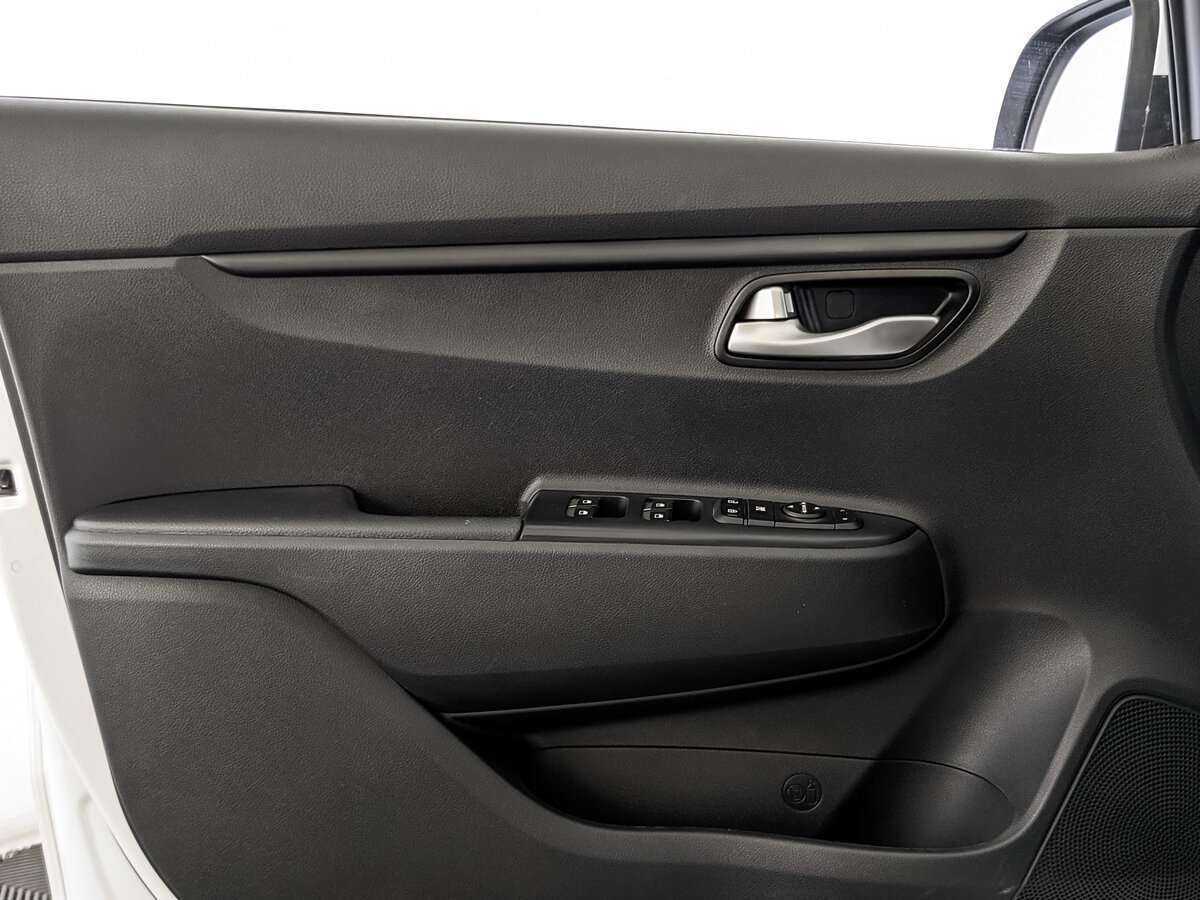 Б/У Киа Рио 2021 года. Фото: #18