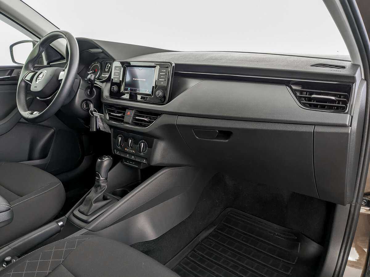 Б/У Шкода Рапид 2020 года. Фото: #7