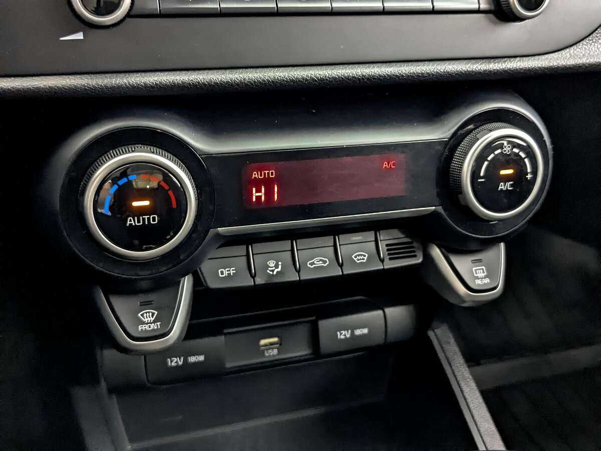 Б/У Киа Рио 2021 года. Фото: #16