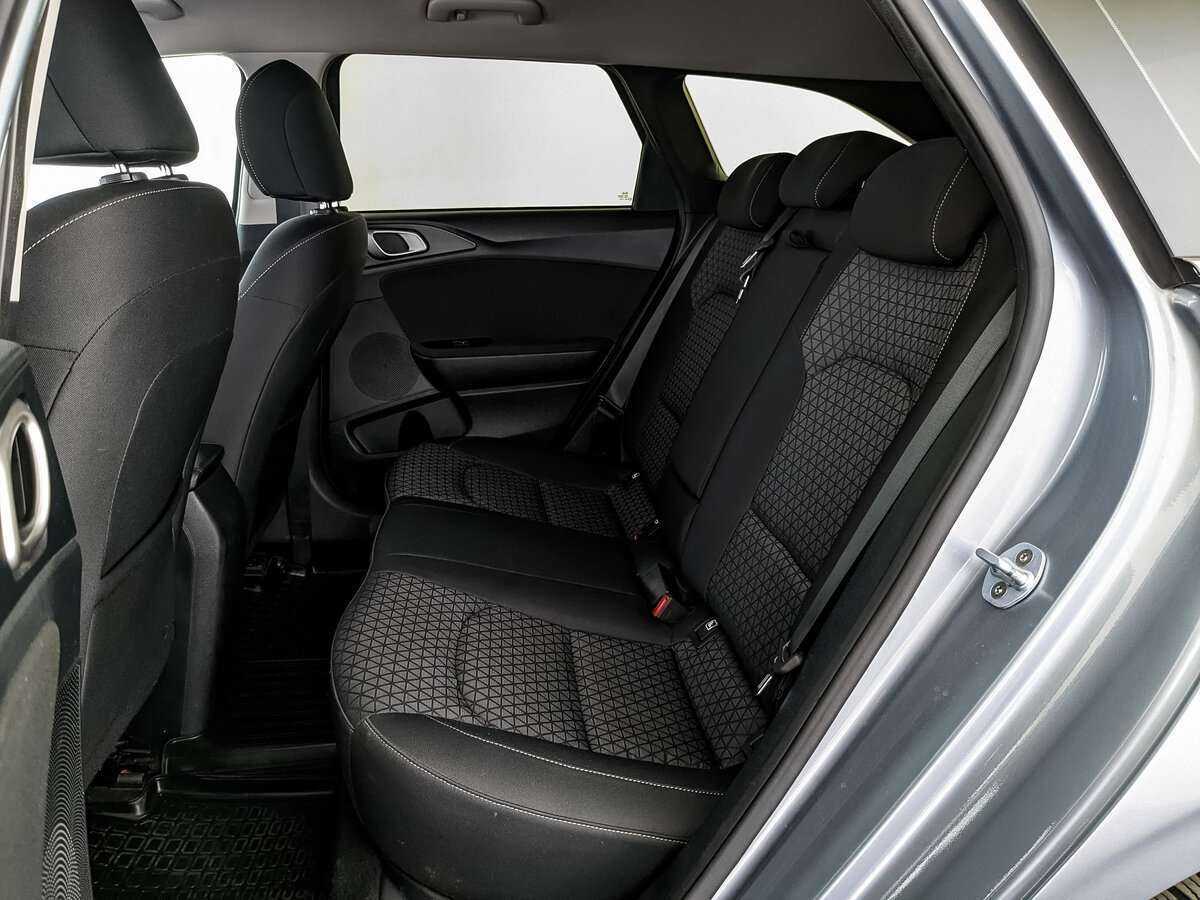 Б/У Киа Сид 2019 года. Фото: #13